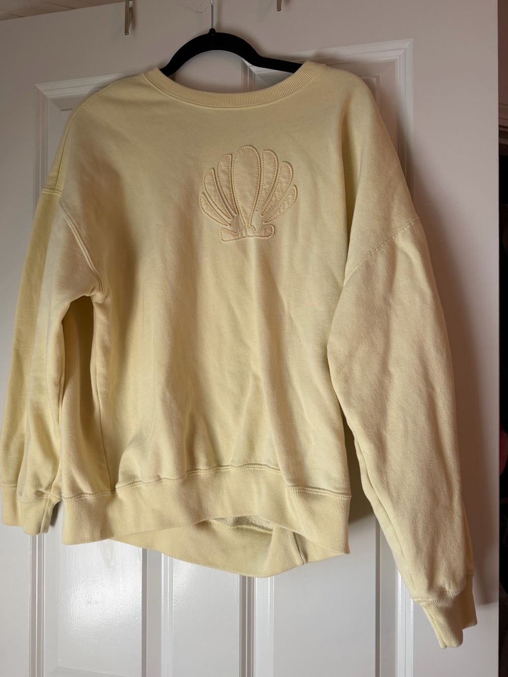 Yellow Hollister Sweatshirt